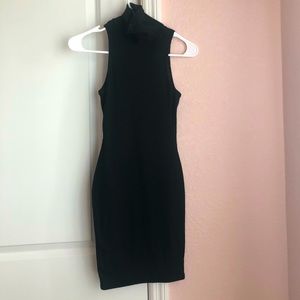 🏷 Turtleneck Mini Dress